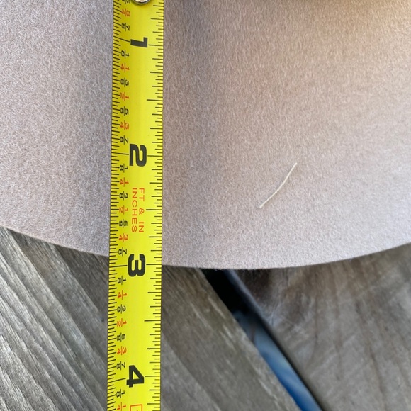 Wyeth Fedora hat incredible band
adjustable 
New - Picture 5 of 5